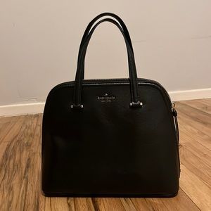 Kate Spade handbag purse with shoulder strap